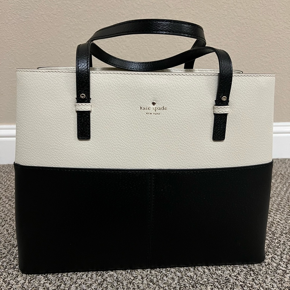 Womens purse